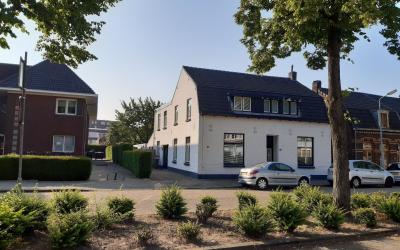 Begijnenhof. 34