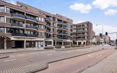 Parallelweg 22