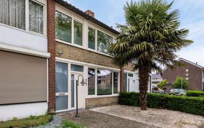 Nedermaasla. 21