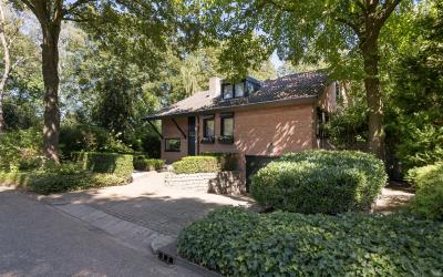 Ambachtenhof 6