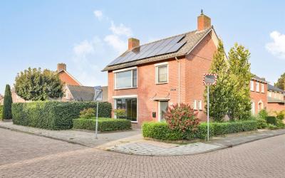 Rasstraat 2