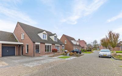 Urnenstraat 12