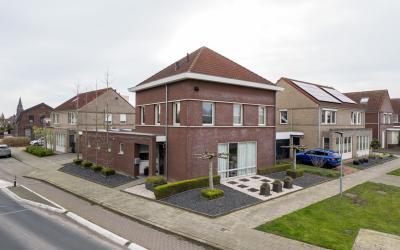 Onze Lieve Vrouwestraat 2