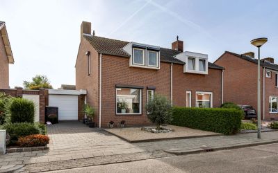 Kerkstraat 10