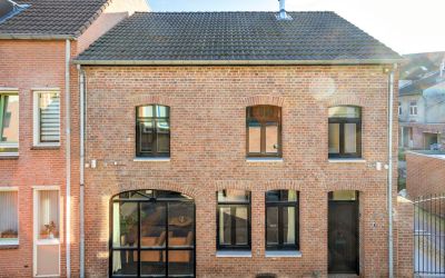 Pelserstraat 2