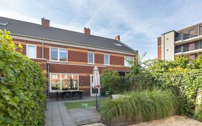 Aan de Witt. 54