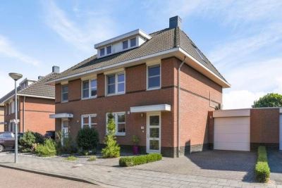 Op de Maalb. 8