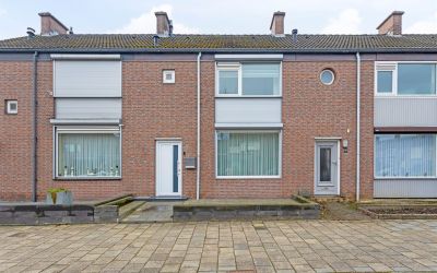 Koninginnel. 90