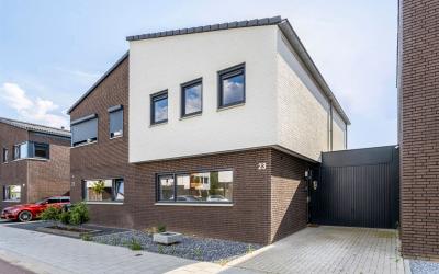 Langs de Be. 23