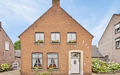 Dorpsstraat 53