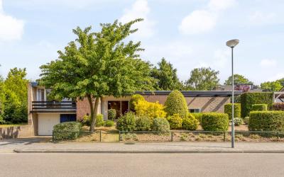 Hoogstraat 54