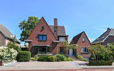 Biesstraat 1