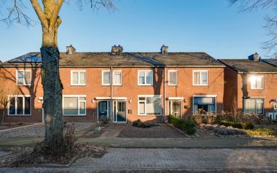 Tienderweg 59