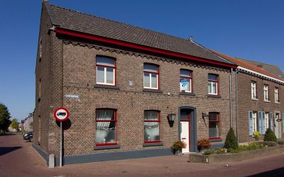Dorpsstraat 82
