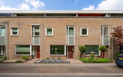 Spoorstraat 80