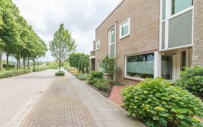 Spoorstraat 86