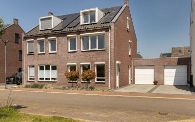 In de Bónge. 24