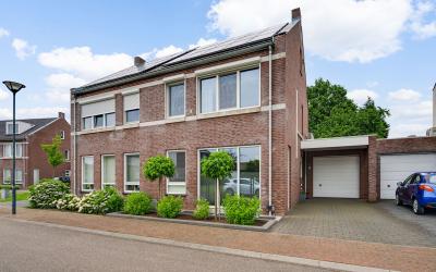 In de Bónge. 6