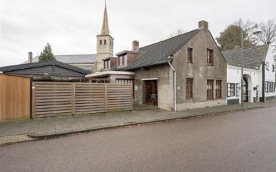 Dorpstraat 25