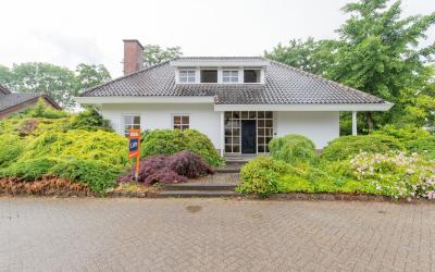 Schoorweg 35