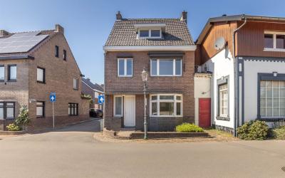Raadhuisstr. 9