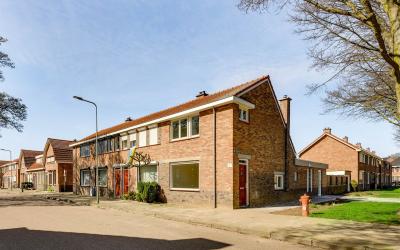 Leliestraat 2