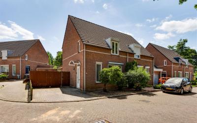 Carboonstra. 2