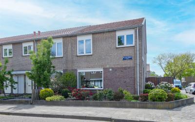 De Ruyterweg 12