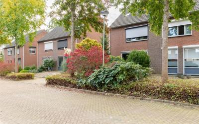 Evertsenstraat 8