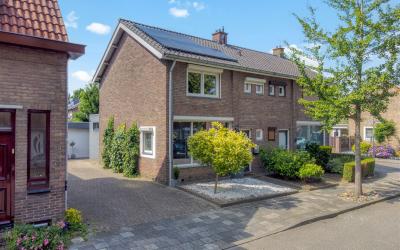 Nachtegaals. 68