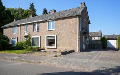 Van Goghstr. 2