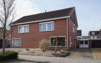 Knapenstraat 20