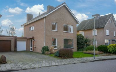 Bosbeek 6