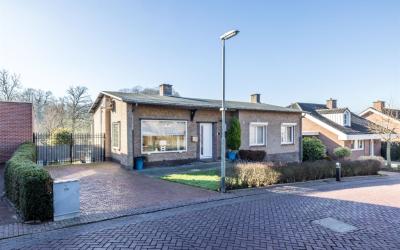 Bergstraat 83