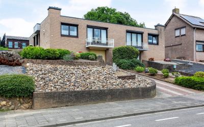 Dorpstraat 33