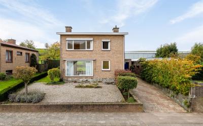 Dorpstraat 57