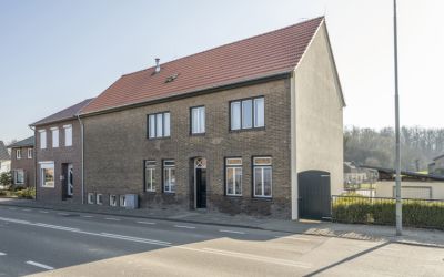Dorpstraat 84