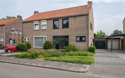 Kerkstraat 13