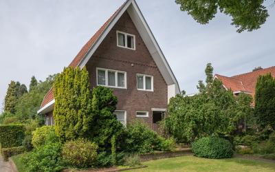 Maastrichte. 51