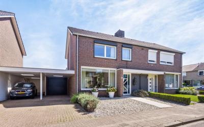 Laathofstraat 29