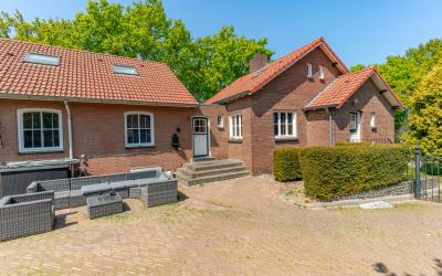 Hoolstraat 77