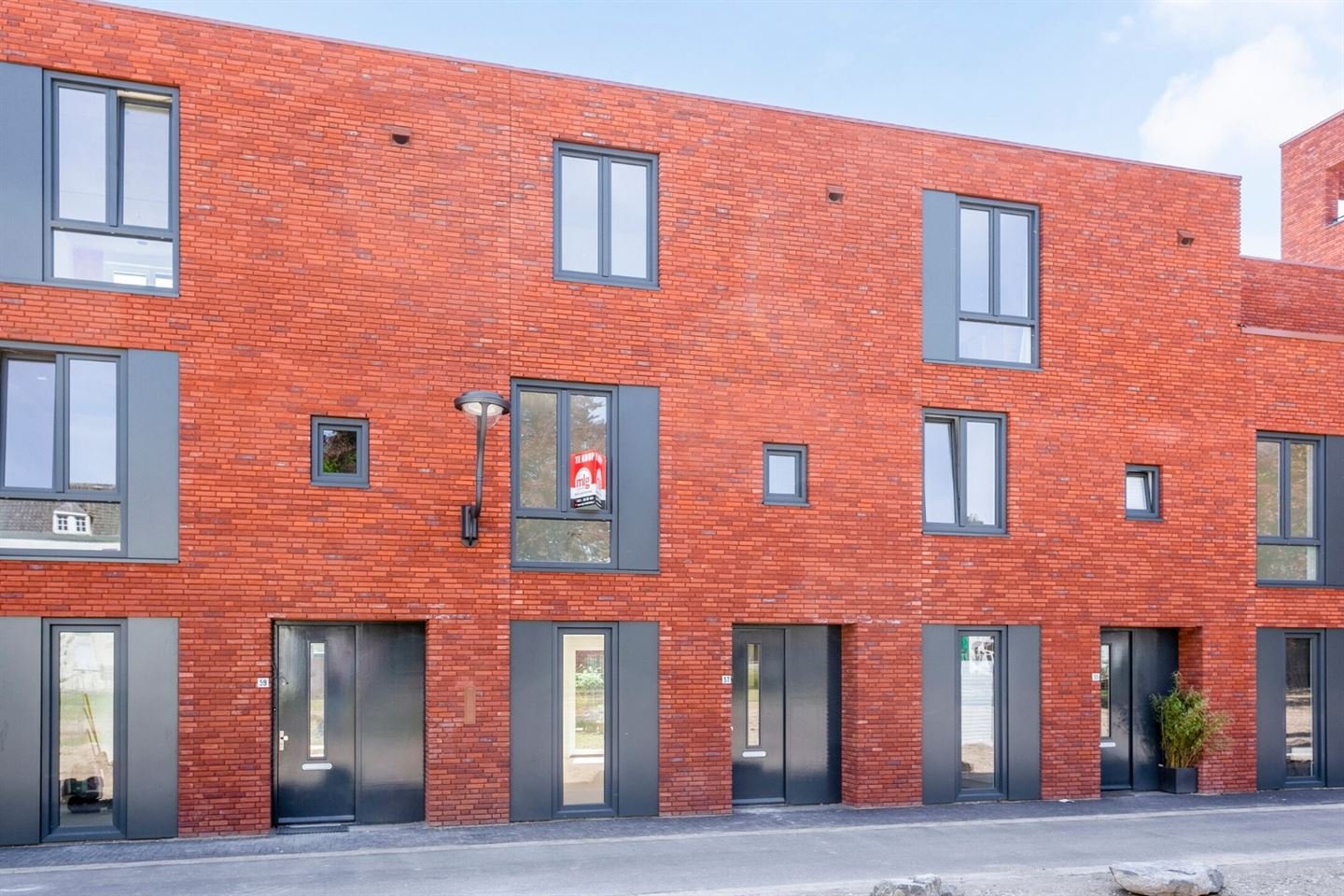 Tussenwoning te koop: Abrahamslook 57, Maastricht