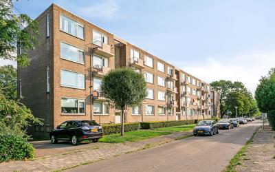 Tinnegieter. 28-D