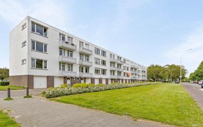 Koperslager. 13-B