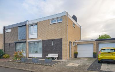 Op het Rooth 19