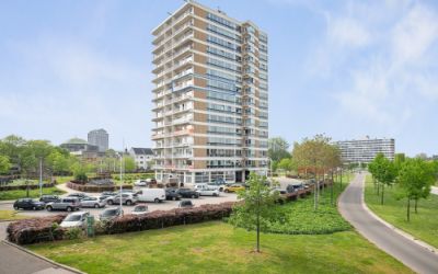 Oranjeplein 243