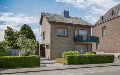 Dorpstraat 98