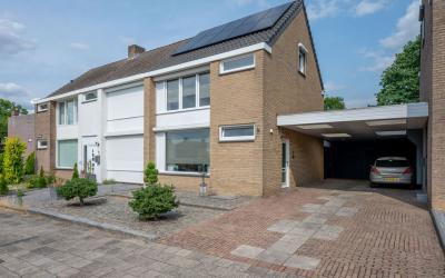 Neutronstraat 5