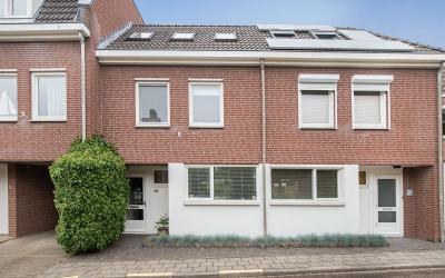 Hovenstraat 2-B