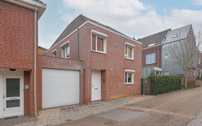 Hovenstraat 2